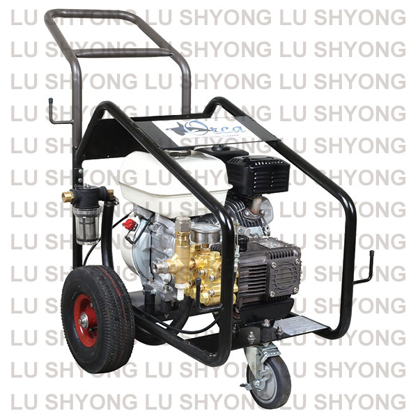 LU SHYONG, Power Sprayer, Grease Free Power Sprayer, Knapsack Power Sprayer, Manual Back Pack Sprayer, Rechargeable Back Pack Sprayer, Portable Engine Sprayer, High Pressure Industrial Pump, Alaska Air-Cooler Series, Power Tiller, Brush Cutter, Brush Cutter, GP Series Saw and Scissors Grease Free Portable Power Sprayer, Portable High Pressure Cleaner